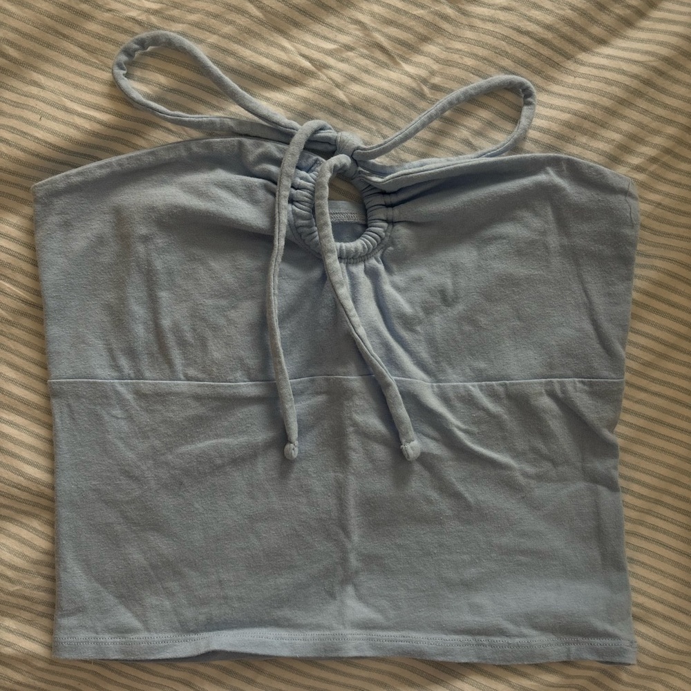 HOLLISTER light blue crop top